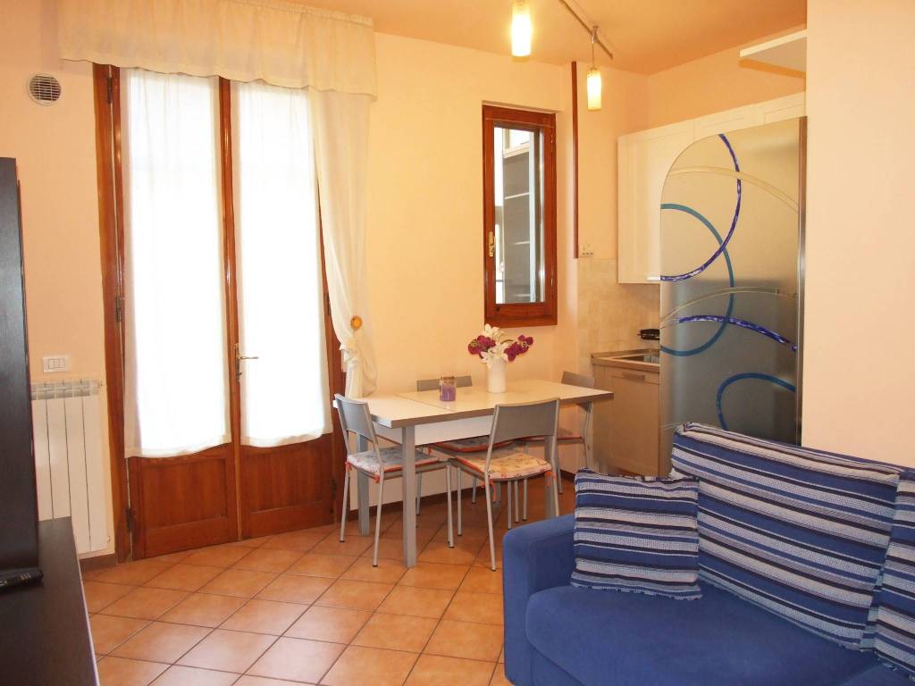appartamento in vendita a Prato in zona Grignano
