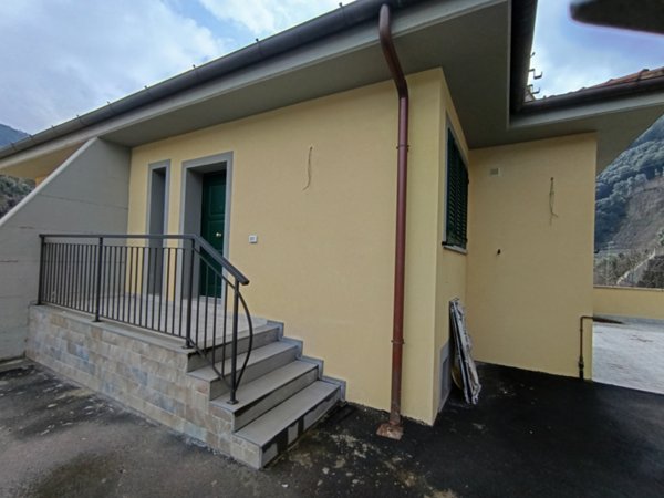 appartamento in vendita a Vaiano in zona La Briglia