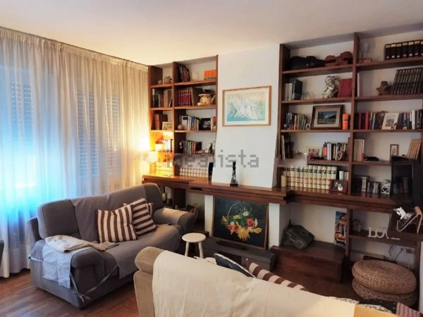 casa indipendente in vendita a Vaiano