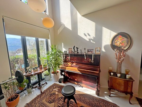 casa indipendente in vendita a Vaiano in zona Sofignano
