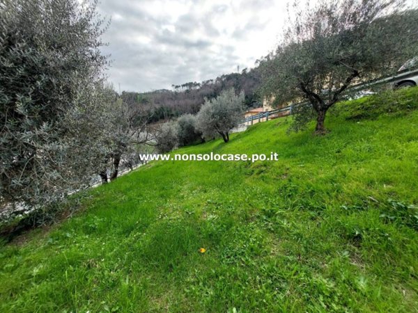 casa indipendente in vendita a Vaiano
