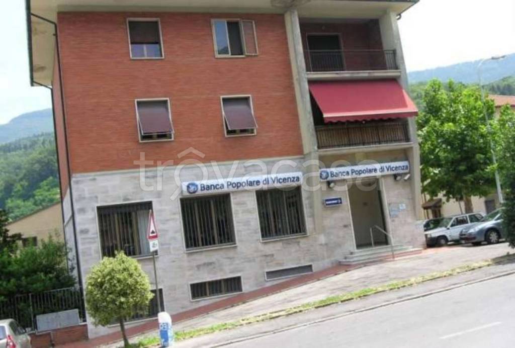 negozio in vendita a Vaiano