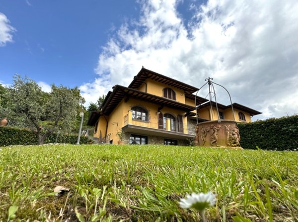 casa indipendente in vendita a Vaiano in zona Tignamica