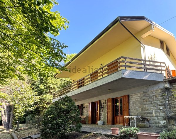 casa indipendente in vendita a Vaiano