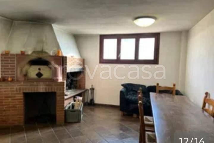 casa indipendente in vendita a Vaiano