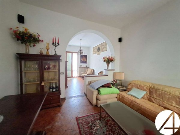 casa indipendente in vendita a Vaiano in zona Tignamica
