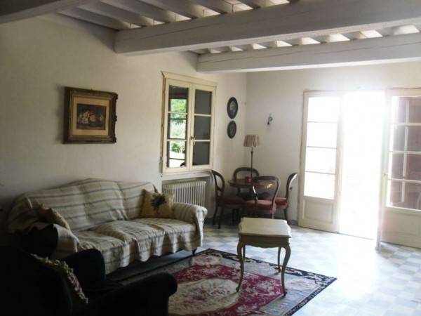 casa indipendente in vendita a Vaiano