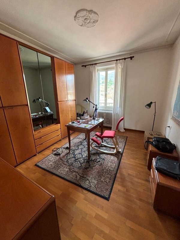 casa indipendente in vendita a Vaiano