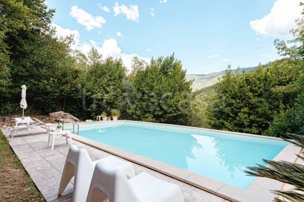 casa indipendente in vendita a Vaiano in zona La Briglia