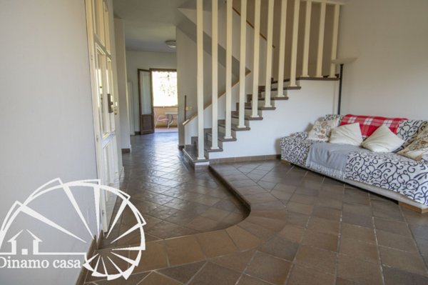 casa indipendente in vendita a Vaiano