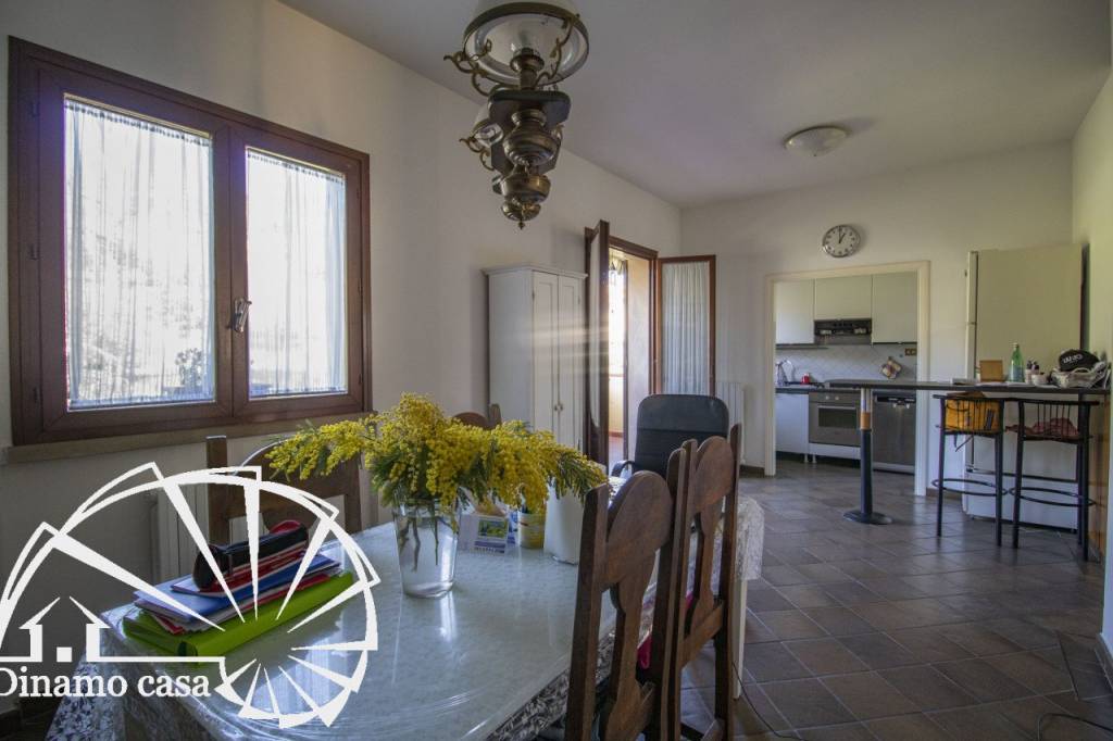 casa indipendente in vendita a Vaiano