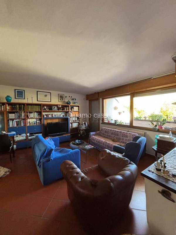 casa indipendente in vendita a Vaiano