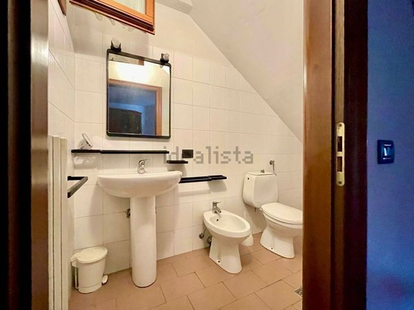 casa indipendente in vendita a Vaiano