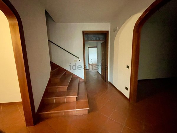 casa indipendente in vendita a Vaiano