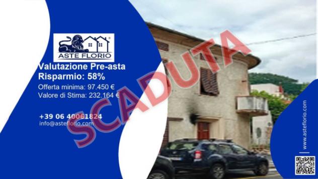 casa indipendente in vendita a Vaiano