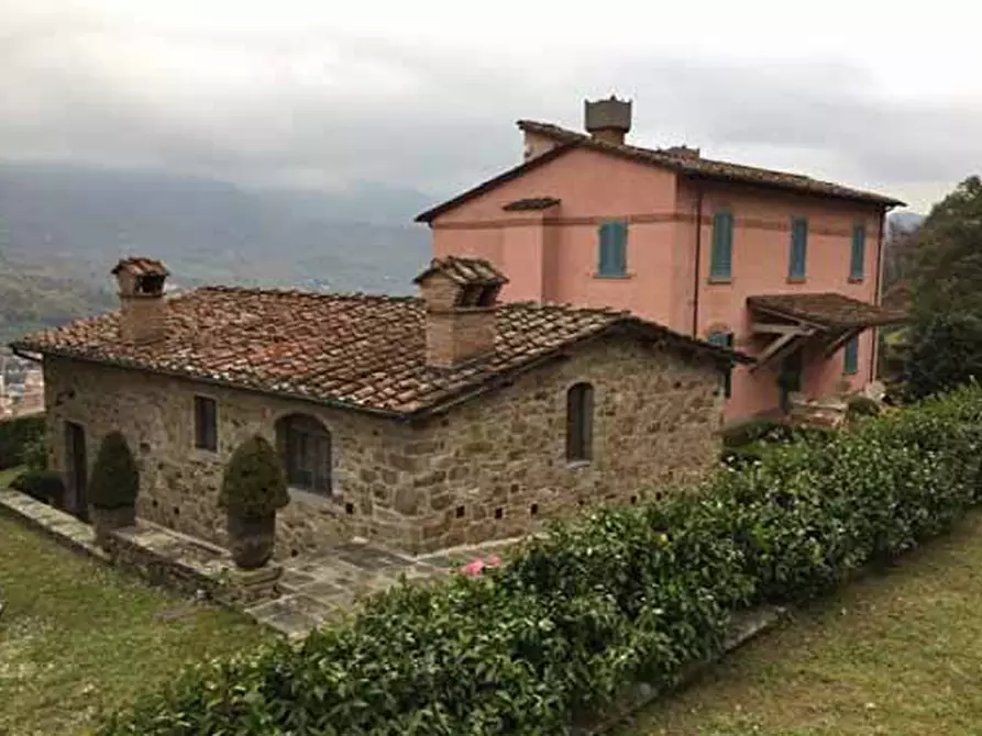 casa indipendente in vendita a Vaiano