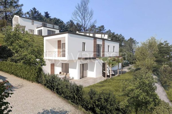 casa indipendente in vendita a Vaiano in zona Schignano