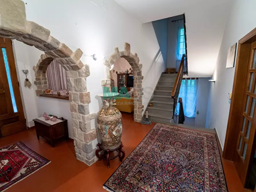 casa indipendente in vendita a Vaiano