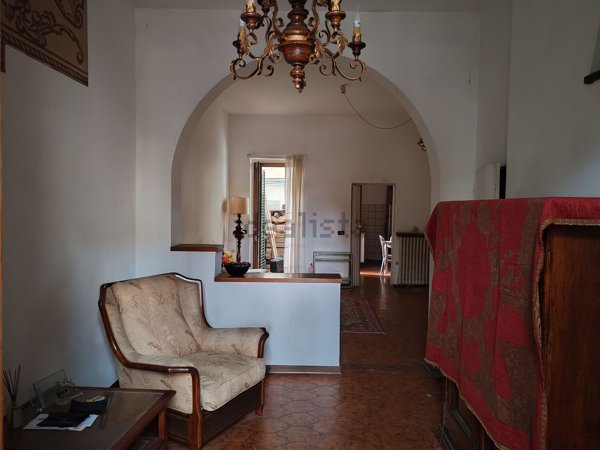 casa indipendente in vendita a Vaiano