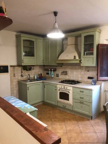 appartamento in vendita a Vaiano in zona Schignano