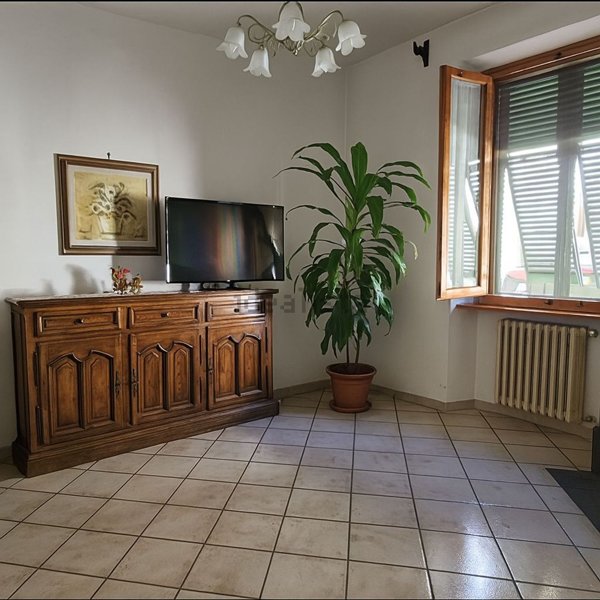casa indipendente in vendita a Vaiano