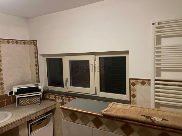 casa indipendente in vendita a Vaiano