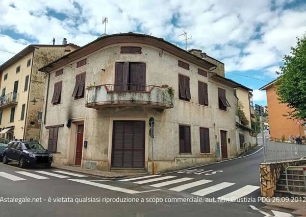 casa indipendente in vendita a Vaiano