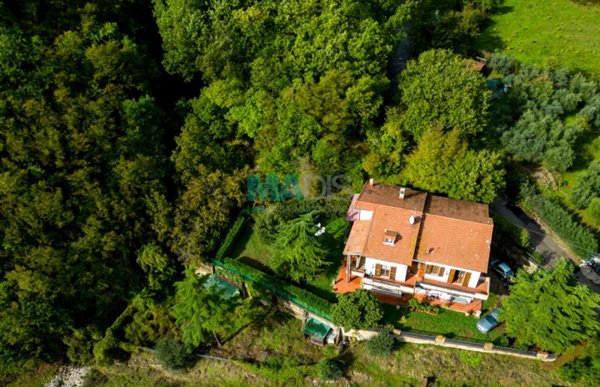 casa indipendente in vendita a Vaiano in zona La Briglia