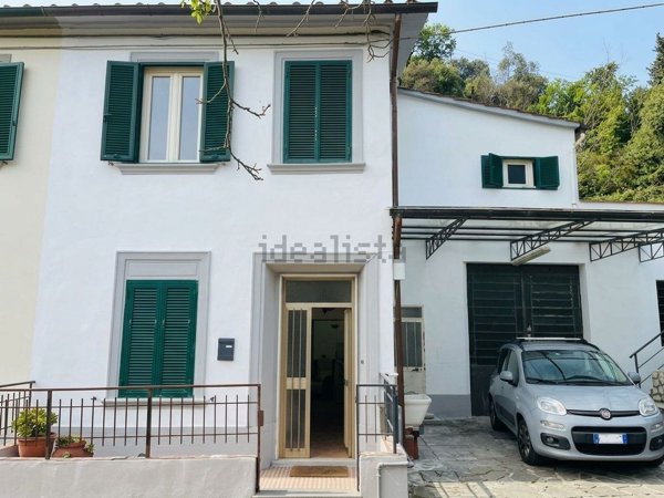 casa indipendente in vendita a Vaiano in zona La Cartaia