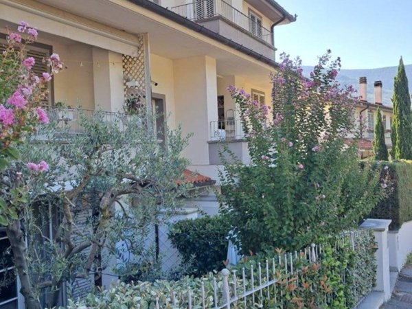 appartamento in vendita a Vaiano in zona Popigliano