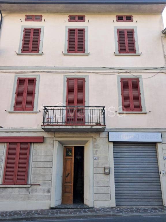 casa indipendente in vendita a Vaiano