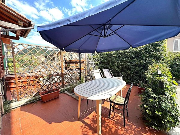 casa indipendente in vendita a Vaiano