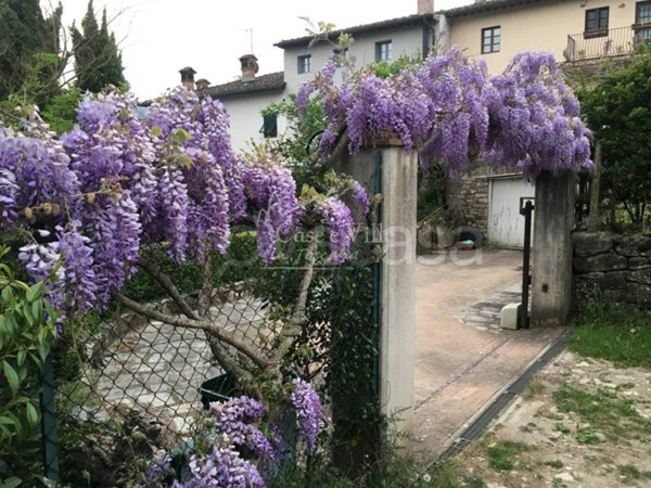 casa indipendente in vendita a Vaiano in zona Tignamica