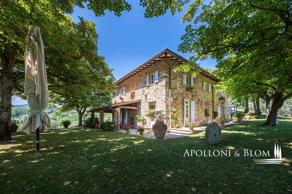 casa indipendente in vendita a Vaiano