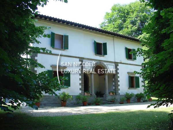 villa in vendita a Vernio