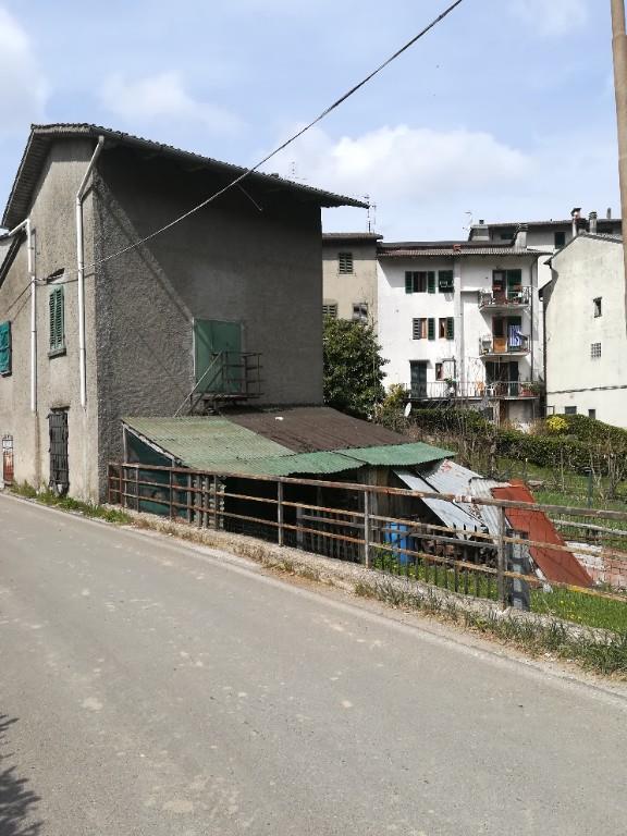 mansarda in vendita a Vernio in zona Montepiano