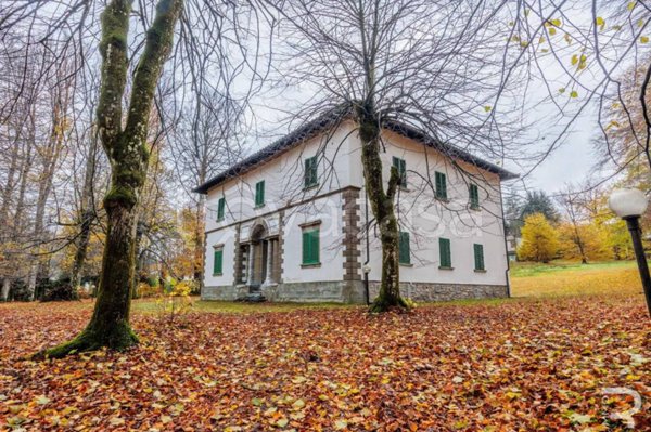 casa indipendente in vendita a Vernio in zona Montepiano