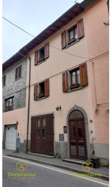 casa indipendente in vendita a Vernio in zona Montepiano