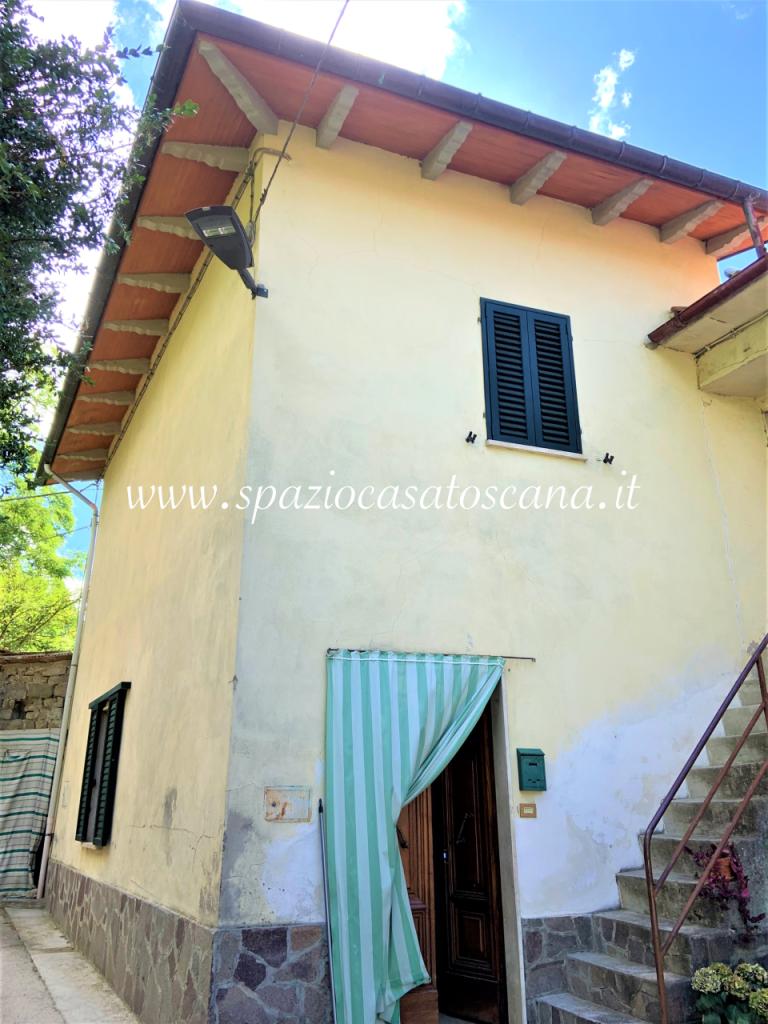 casa indipendente in vendita a Vernio