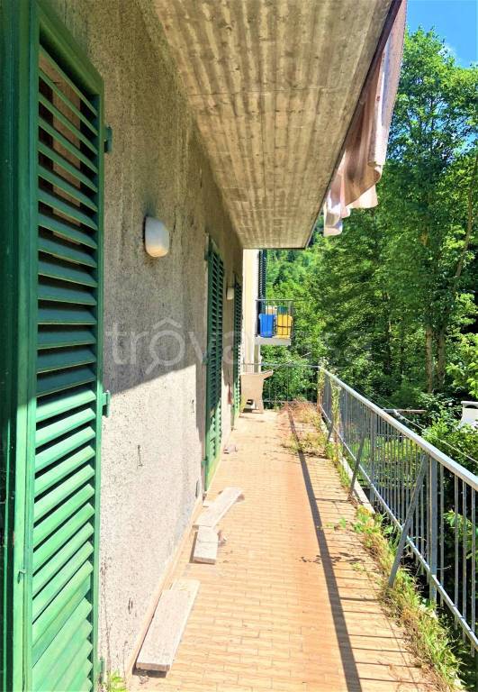 appartamento in vendita a Vernio in zona Montepiano