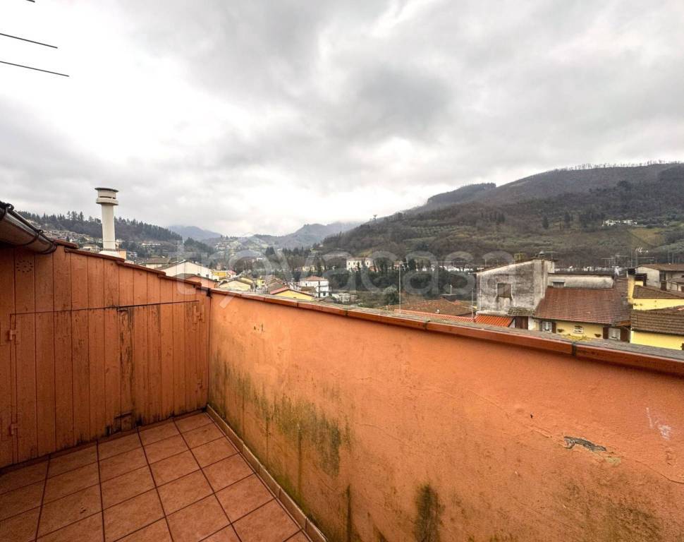 appartamento in vendita a Vernio
