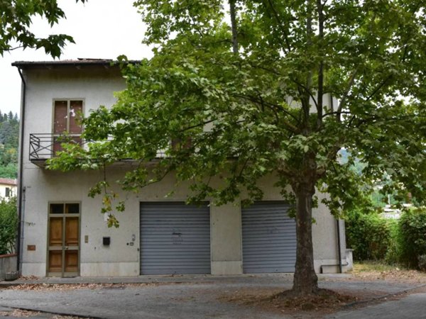 casa indipendente in vendita a Vernio in zona San Quirico