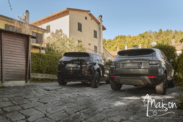 casa indipendente in vendita a Vernio in zona Sant'Ippolito