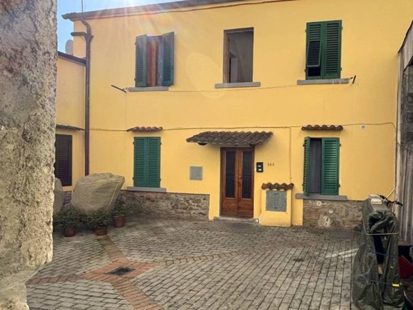 casa indipendente in vendita a Vernio in zona San Quirico