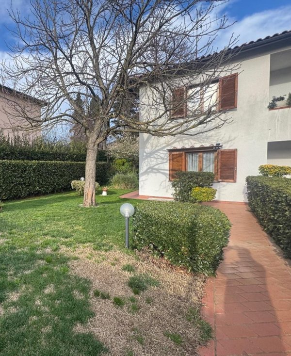 casa indipendente in vendita a Vernio