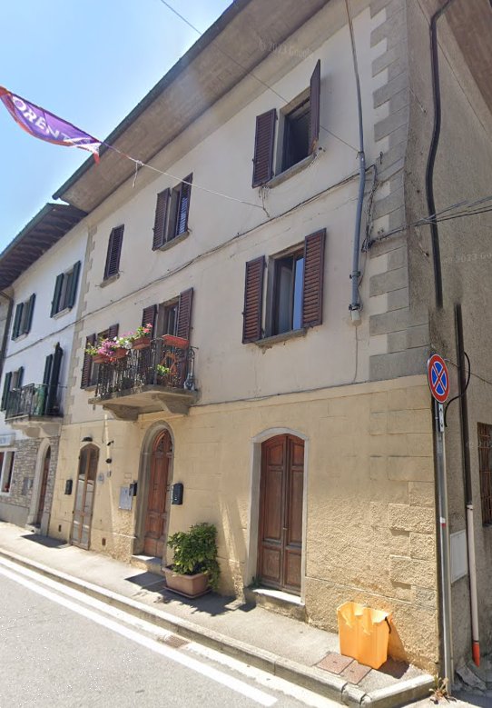 negozio in vendita a Vernio in zona Montepiano