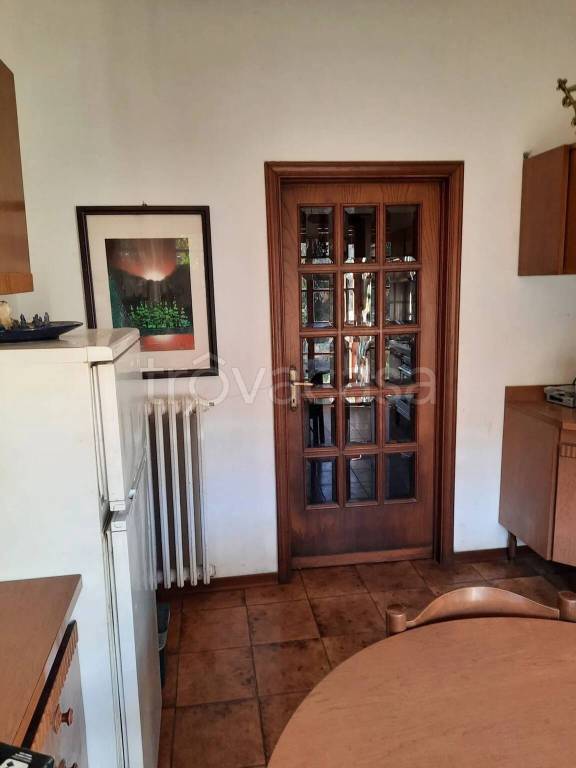 casa indipendente in vendita a Vernio