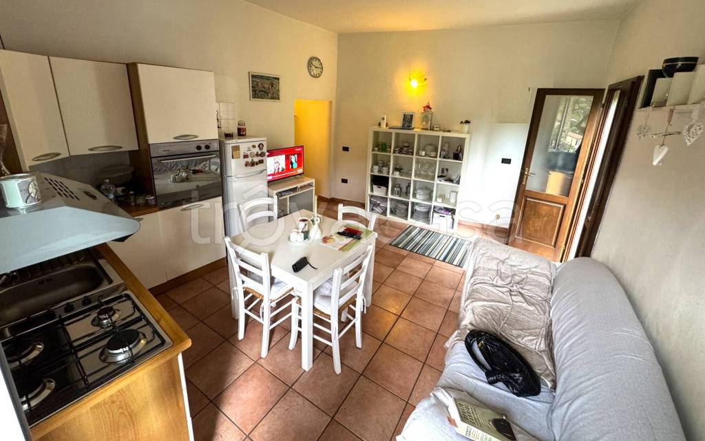 appartamento in vendita a Vernio in zona San Quirico