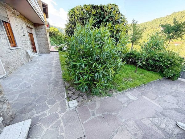 casa indipendente in vendita a Vernio in zona San Quirico