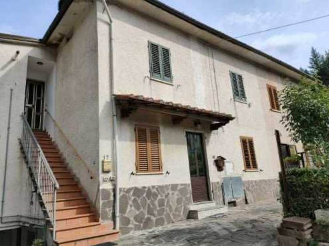 appartamento in vendita a Vernio